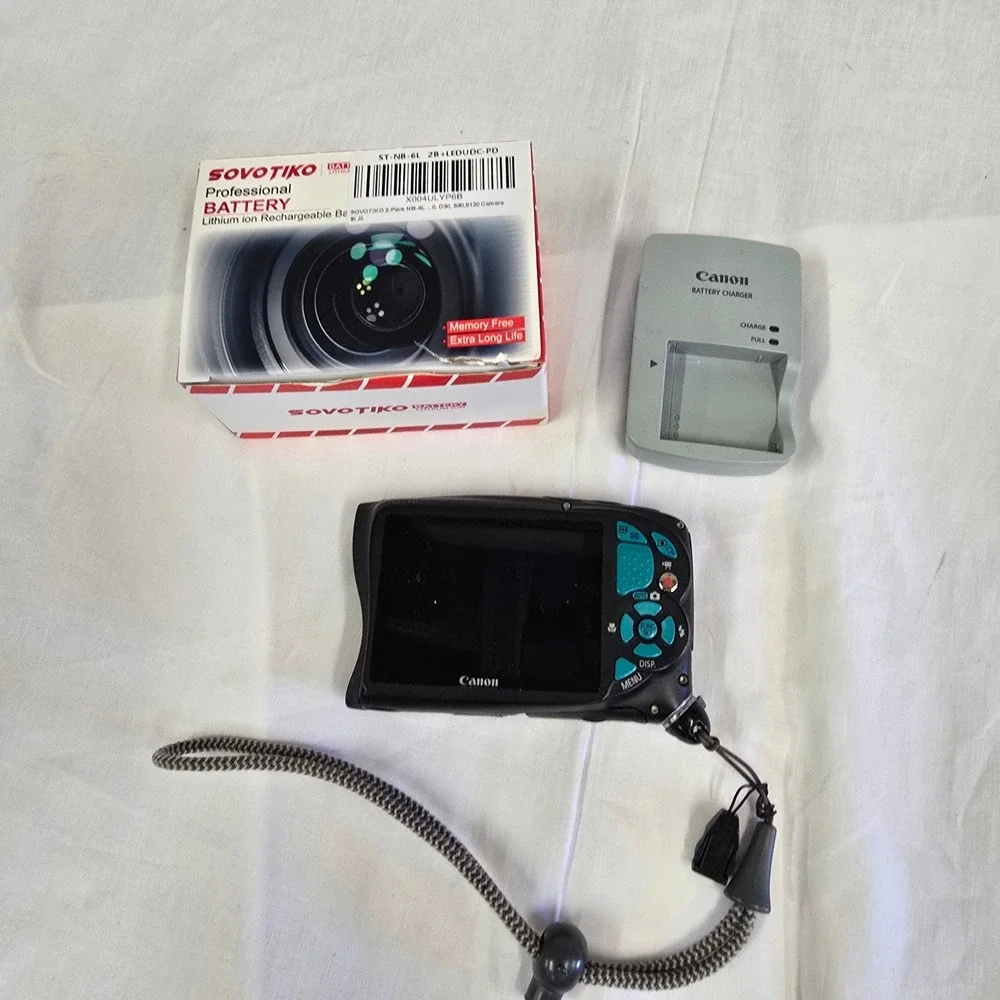 Canon PowerShot D20 Waterproof Digital Camera Blue 12.1MP GPS Bundle 2 Batteries